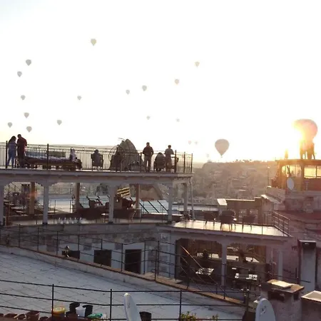 Hotel Salkim Cave House 2*