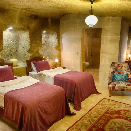 Salkim Cave House