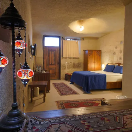 Salkim Cave House