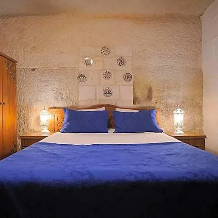 Salkim Cave House فندق غوريمِيه