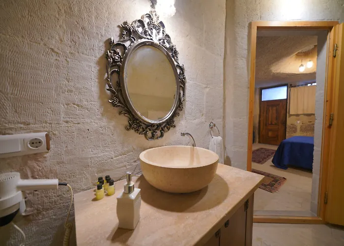 Salkim Cave House Hotel