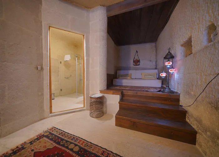 Hotel Salkim Cave House 2*